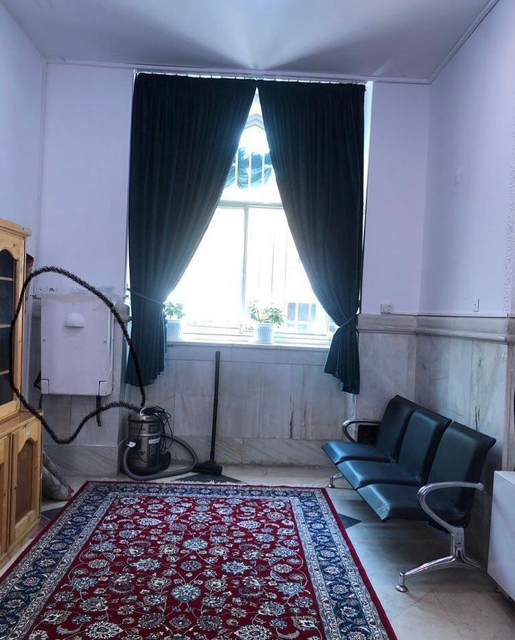 عکس اتاق مادروکودک در یک مکان زیارتی